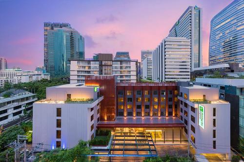 Holiday Inn Express Bangkok Sathorn1