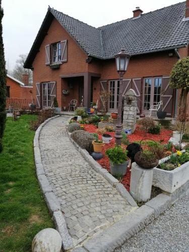 Chambres chez Nanou avec petit déjeuner - Neuville-lez-Beaulieu