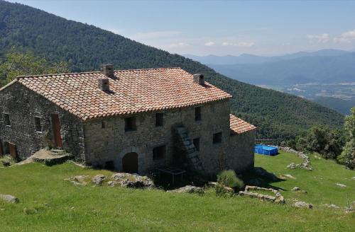  El Serradell mountain cottage in Sadernas