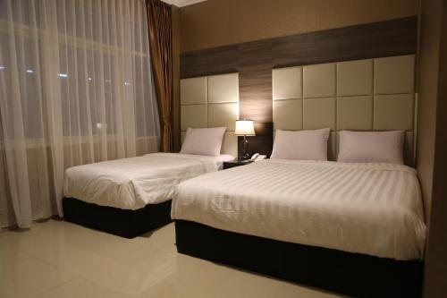 Hotel 55 Room Type - Deluxe Triple Room