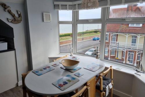 Picture of 2 Bedroom Seafront Apartment