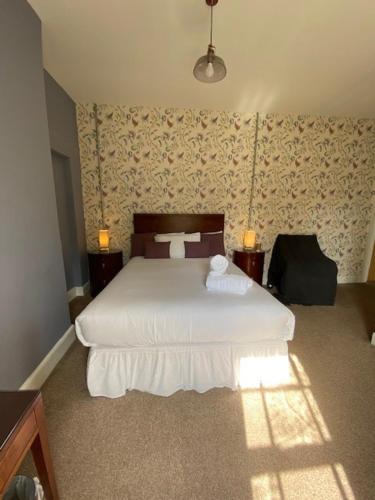 Guestroom, The Great Western Hotel in Taunton