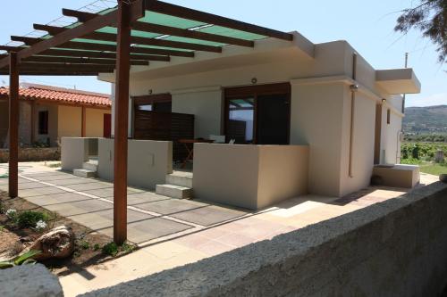 Balcony/terrace, Horizonte Seafront Suites near Camping Nopigia