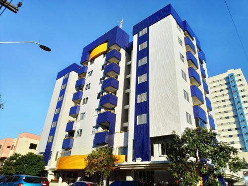 Apartamento aconchegante em frente ao Shopping JL