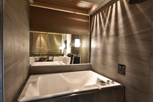 Facilities, 歐閣精品汽車旅館-簡愛館 in Fongshan District