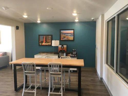 Lobby, Woodspring Suites Orlando International Drive in Lake Bryan