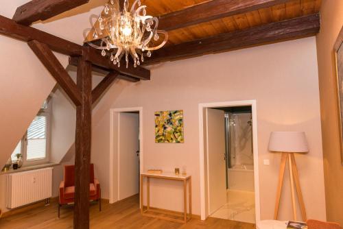 Apartmenthaus am Dom Junior Suite mit Parkplatz 4.9km von Wilkau-Haßlau entfernt