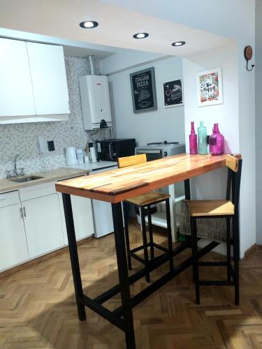 Studio Apartment image 10