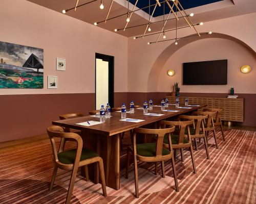 The Catbird Hotel - image 14