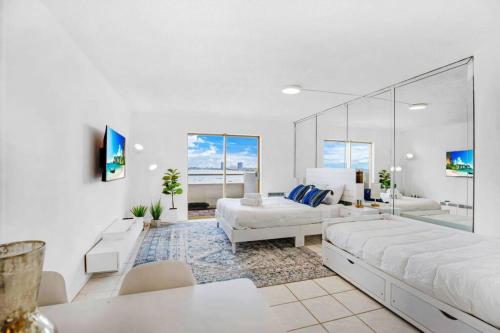Dreamy beach flat in Miami