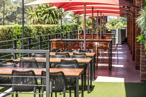 Nightcap at the Ranch Hotel - image 2