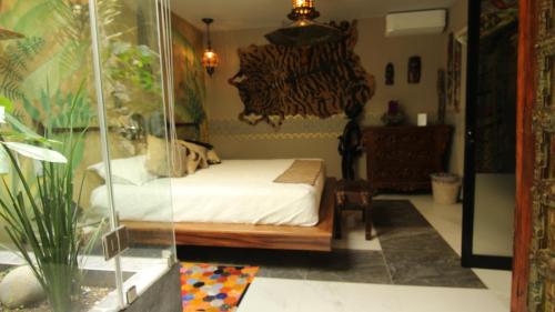 Eklectic Hotel Boutique — Photo 2