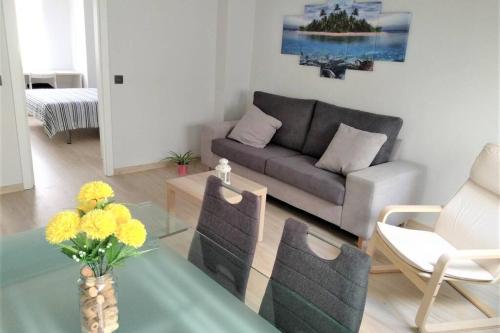  APTMUNDO TOTAL .- Planta baja + piso + terraza. Para 8 in Puerto de Sagunto