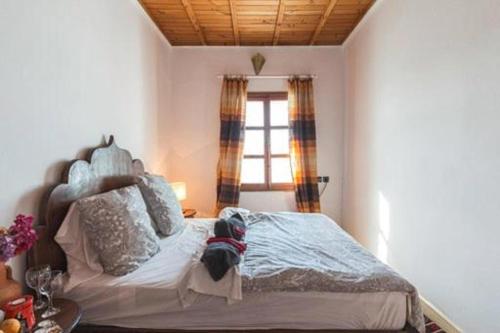 Room in Guest room - Room in villa Lair De La Mer