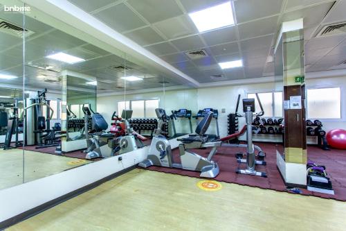 bnbmehomes | Elegant Apt In Al Barsha South-613 - image 10
