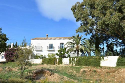 Mojacar farmhouse apartments with pool in Los Gallardos
