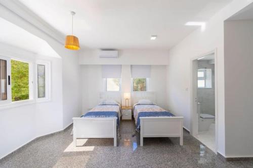 White Goose Villa