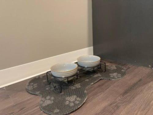 Apt 252 Cozy and Sleek Dwelling Min from Ft Leavenworth in Leavenworth, USA