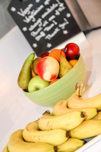 Holiday Inn Bournemouth an IHG Hotel - image 11