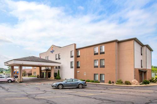 Comfort Inn Charlotte - image 31