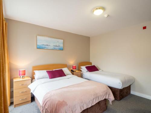 The Woodfield Hotel – Clifden, NC