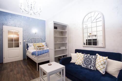 TOP CENTER Designer studio 1 minute to NDK&Vitosha by Flat Mаnager 5
