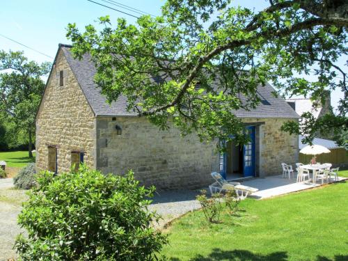 Holiday Home Gîte des Perdrix by Interhome gîte à louer Plouzélambre
