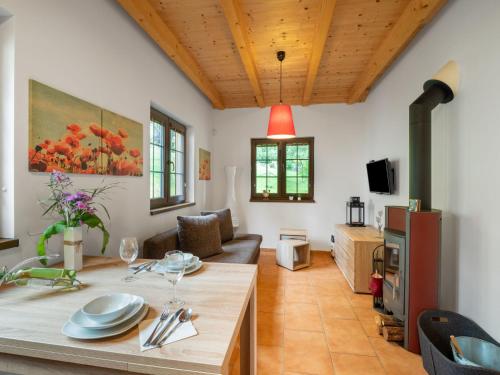 Holiday Home Bečov nad Teplou 2 by Interhome (Holiday Home Becov nad Teplou 2 by Interhome) in 泰普拉河畔貝喬夫