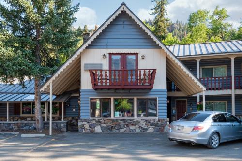 Box Canyon Lodge and Hot Springs - 숙소 외관