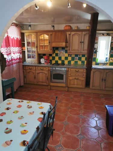Maison pour 9/10 cottage Saint-Ambreuil