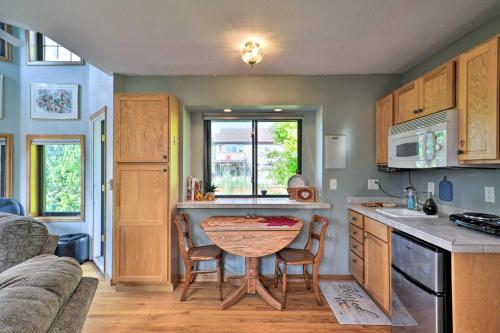 Loveland Guest House with Balcony by Boyd Lake - Loveland