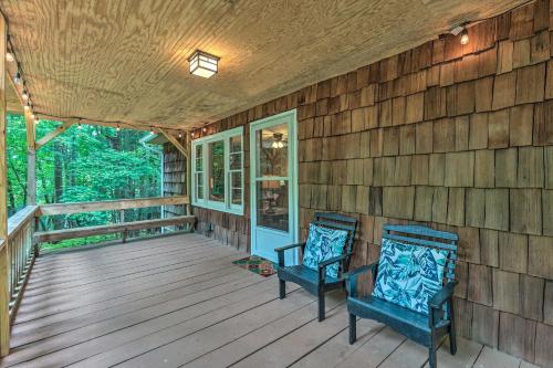 Near Hiking Roaring Gap Retreat with Fire Pit! in Hillsville (VA)