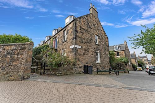 STUNNING CITY CENTRE TOWN HOUSE city centre gîte à louer Herald House Hotel