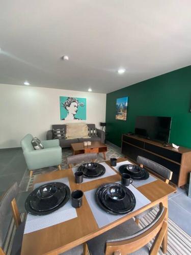 NUEVO, Moderno departamento en la zona de SANTA FE