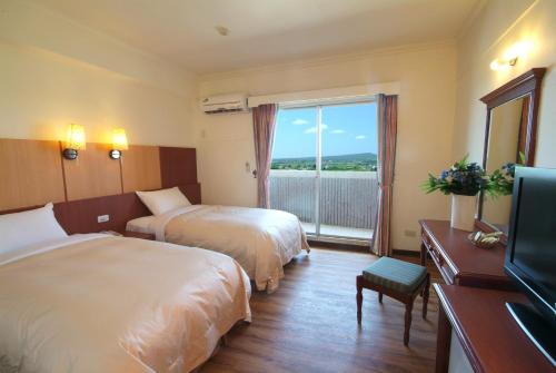 2 twin beds