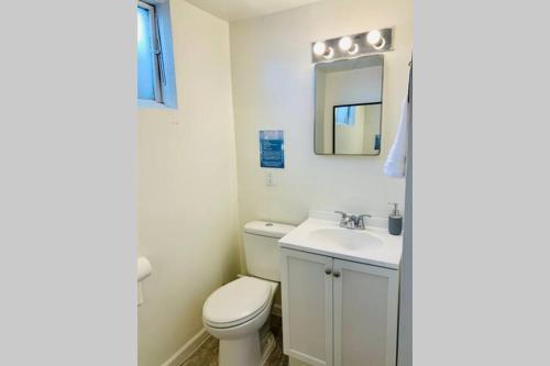 Lower Mable unit, Denver new kitchen & 2 king beds