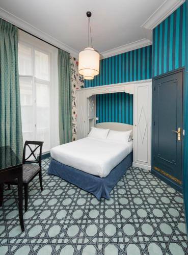 room detail thumbnail 0