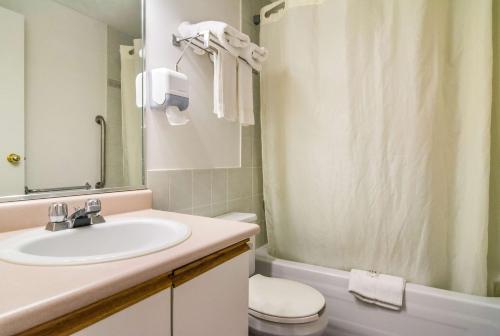 motel 6 surrey bc