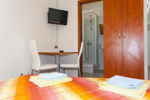 Apartments by the sea Drasnice Makarska - 6697 - image 11