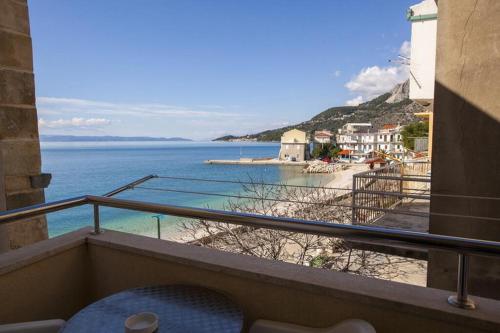 Apartments by the sea Drasnice Makarska - 6697 - image 2
