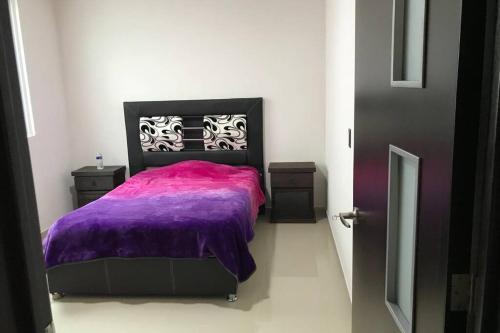 Casa minimalista tranquila y acogedora, con garage Casa minimalista tranquila y acogedora, con garage