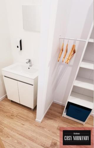 Bathroom, Cosy Normandy - 01 in Bois-Jerome-Saint-Ouen