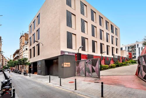 Hotel Orangine, Cataluna