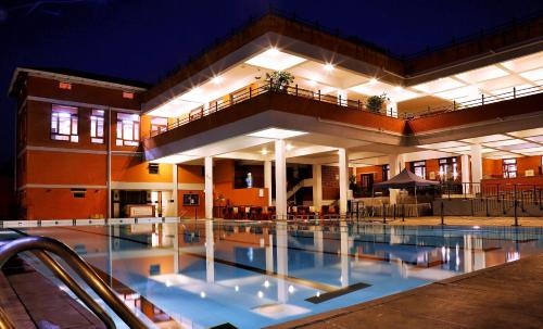 Olde Bangalore Resort