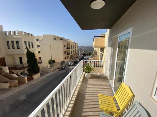 Terraza/balcón, Sunshine Apartments Mellieha - modern three bedroom apartment - Apt No 1 in Mellieha