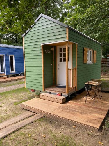 PIER9 -Tiny House Hotel