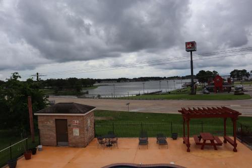 Best Western Lake Conroe