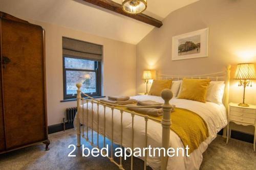 Market Square Grade II Listed Apartment in Macclesfield Central