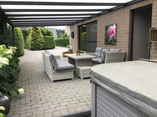 Létesítmények, Studio Gardenroom Guesthouse De Steenberg met wellness & tuinzicht in Geel