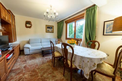 Lar de Carmen near Vigo-Peinador repülőtér